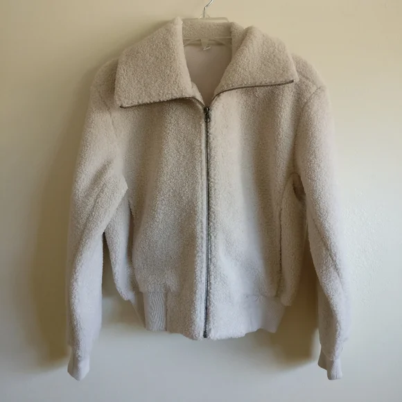 NWOT Uniqlo Cream Sherpa Fleece Pile Lined Cropped Teddy Bomber Jacket XS - Picture 7 of 16